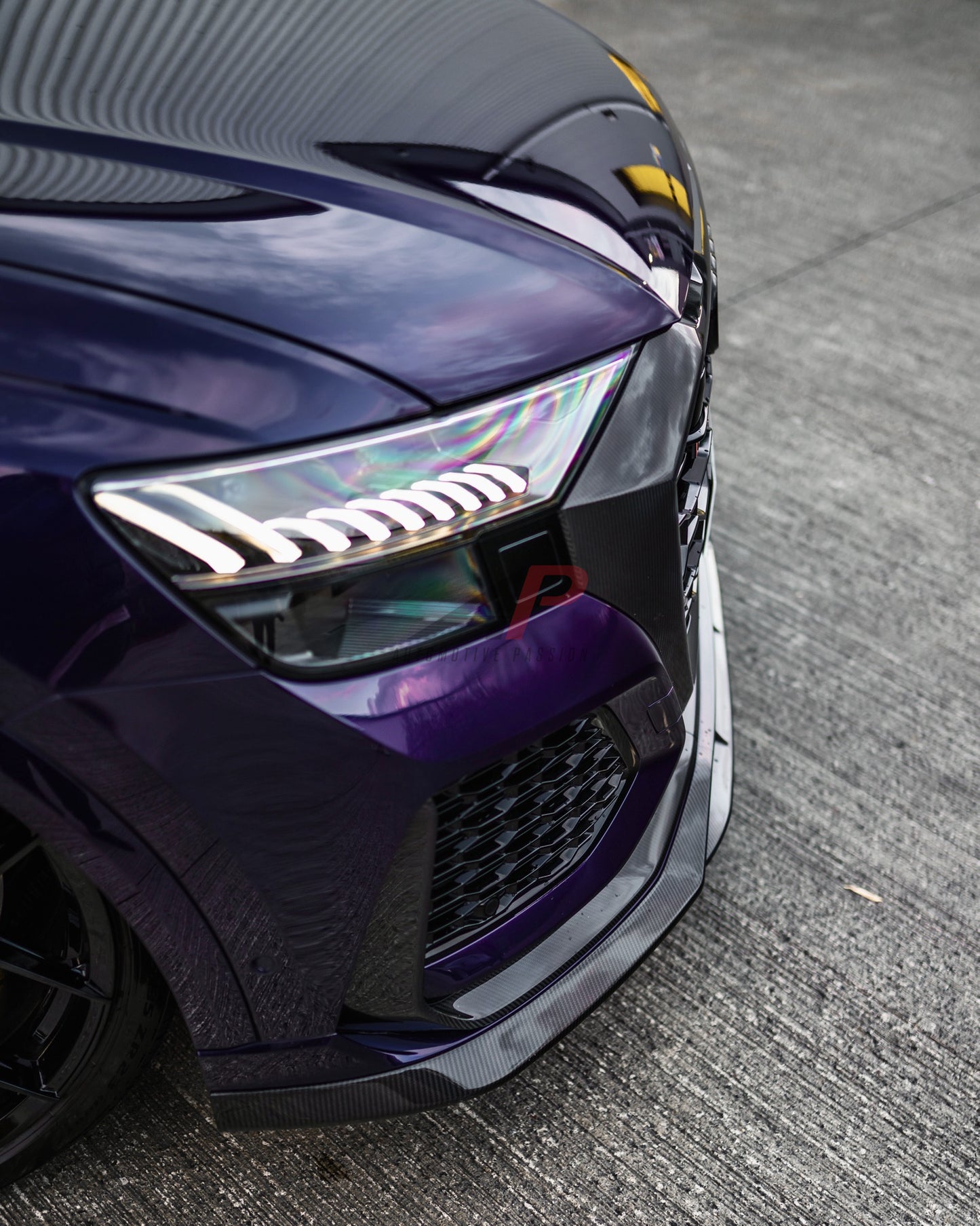 RSQ8 CARBON FRONT SPLITTER – AUDI RSQ8 GEN 1 DRY CARBON FIBRE FRONT LIP UPGRADE