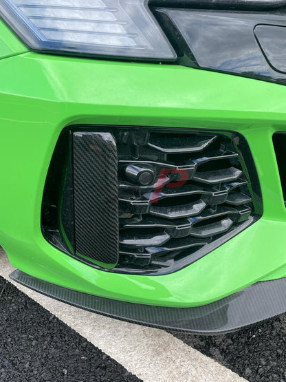 Audi RS3 8Y – Front Dry Carbon Trim Replacement Set Gen 1