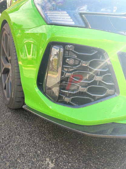 Audi RS3 8Y – Front Dry Carbon Trim Replacement Set Gen 1