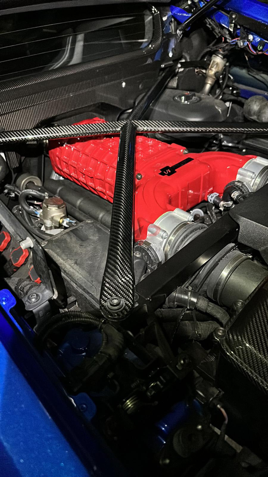 V10 CARBON X BRACE - Audi/Lamborghini R8/HURRICANE DRY CARBON FIBRE Engine Brace