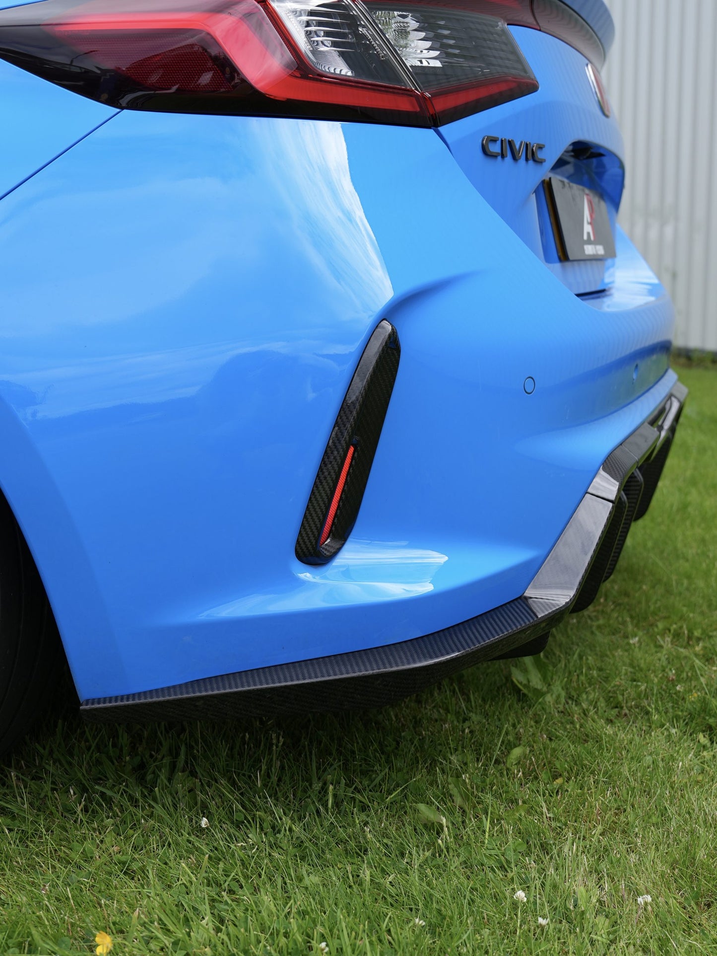 FL5 Carbon Bumper Inserts – Rear Bumper Replacements for Civic Type R FL5