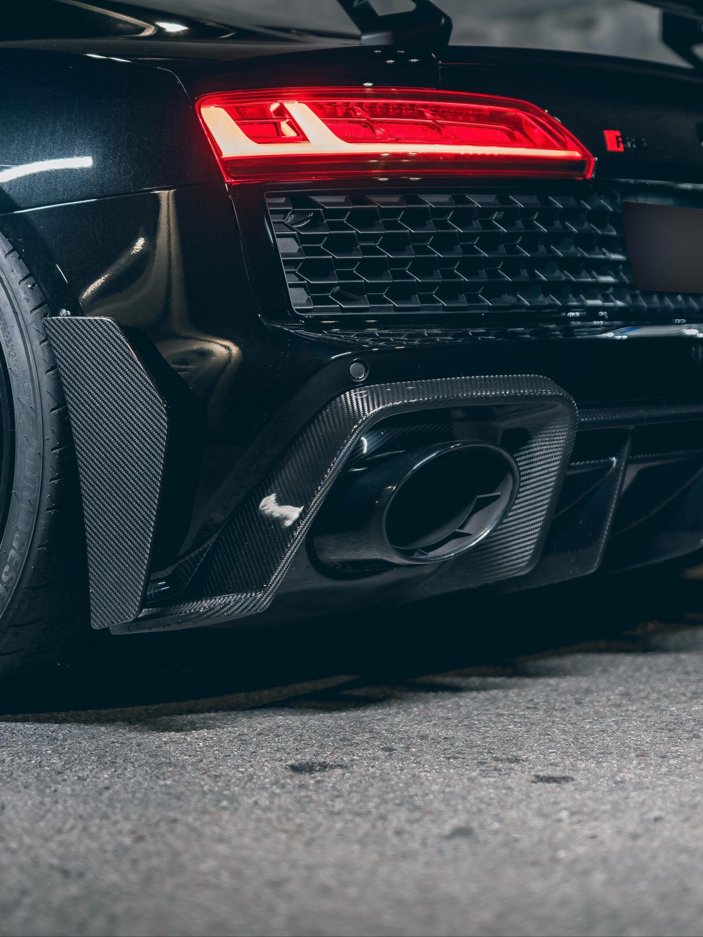 Audi R8 Carbon Fibre Rear Diffuser W Side Elements Gen 2 2019+