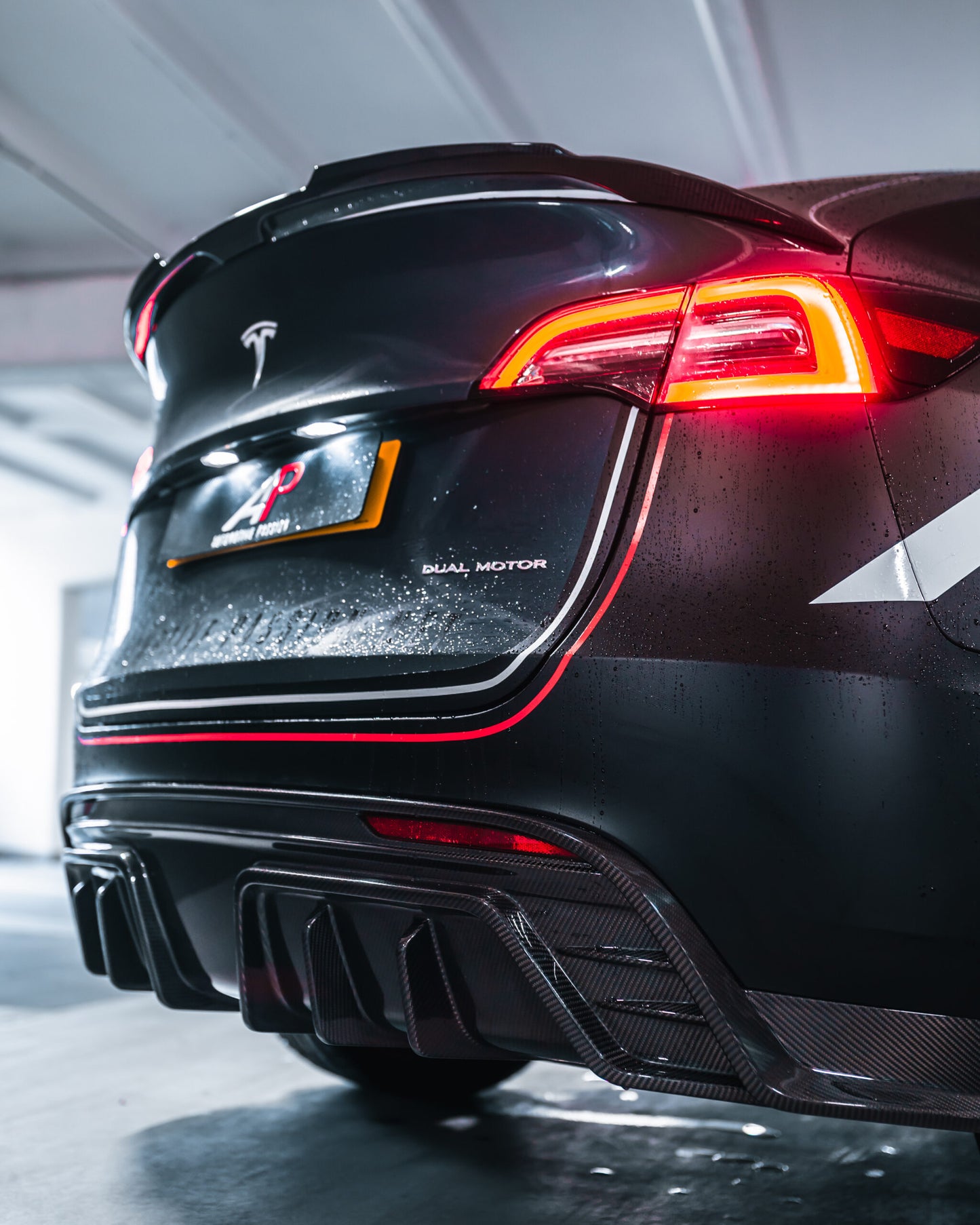 Tesla Model Y Carbon Fibre Rear Diffuser Replacement