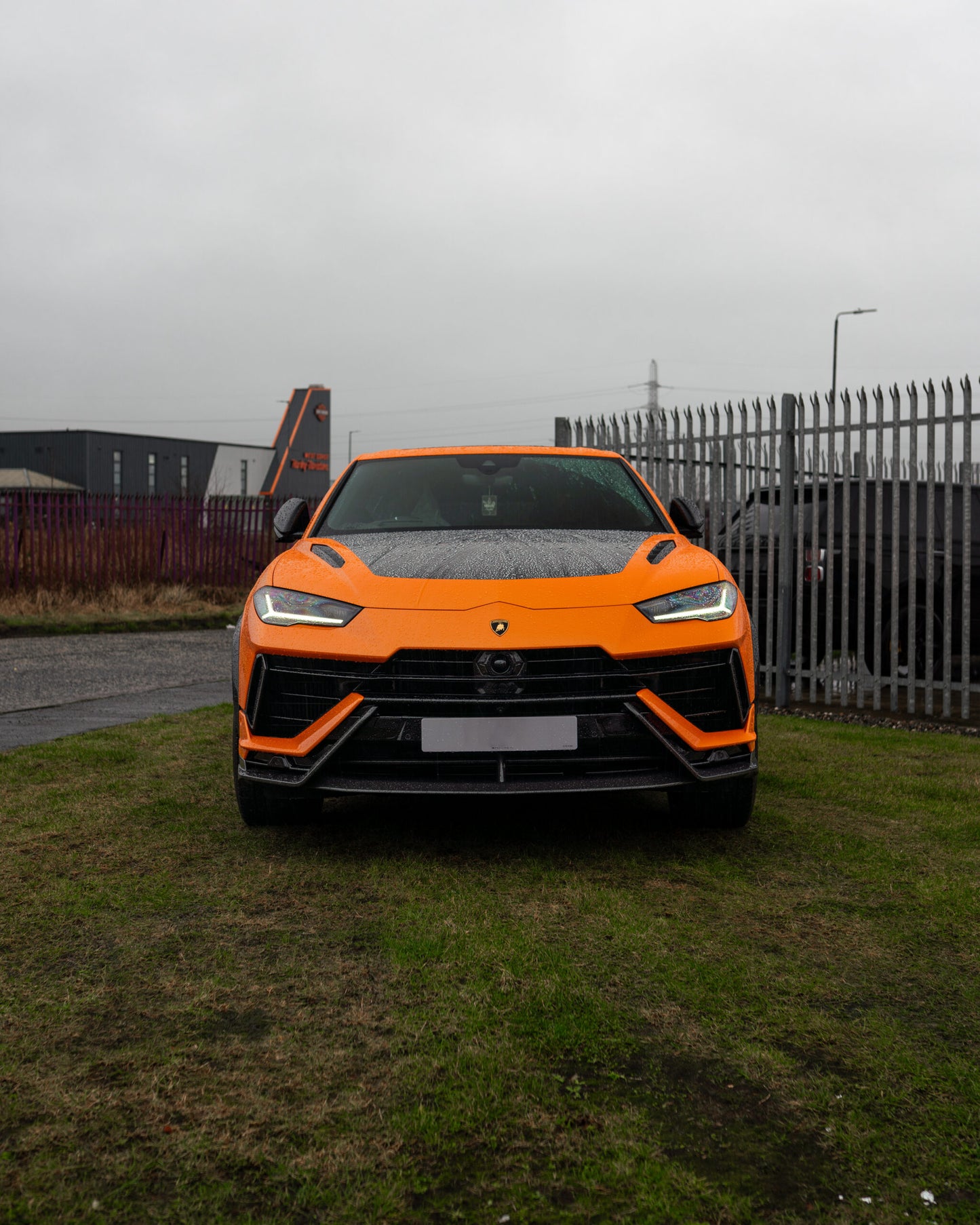 Lamborghini Urus S/PERF Carbon Front Splitter