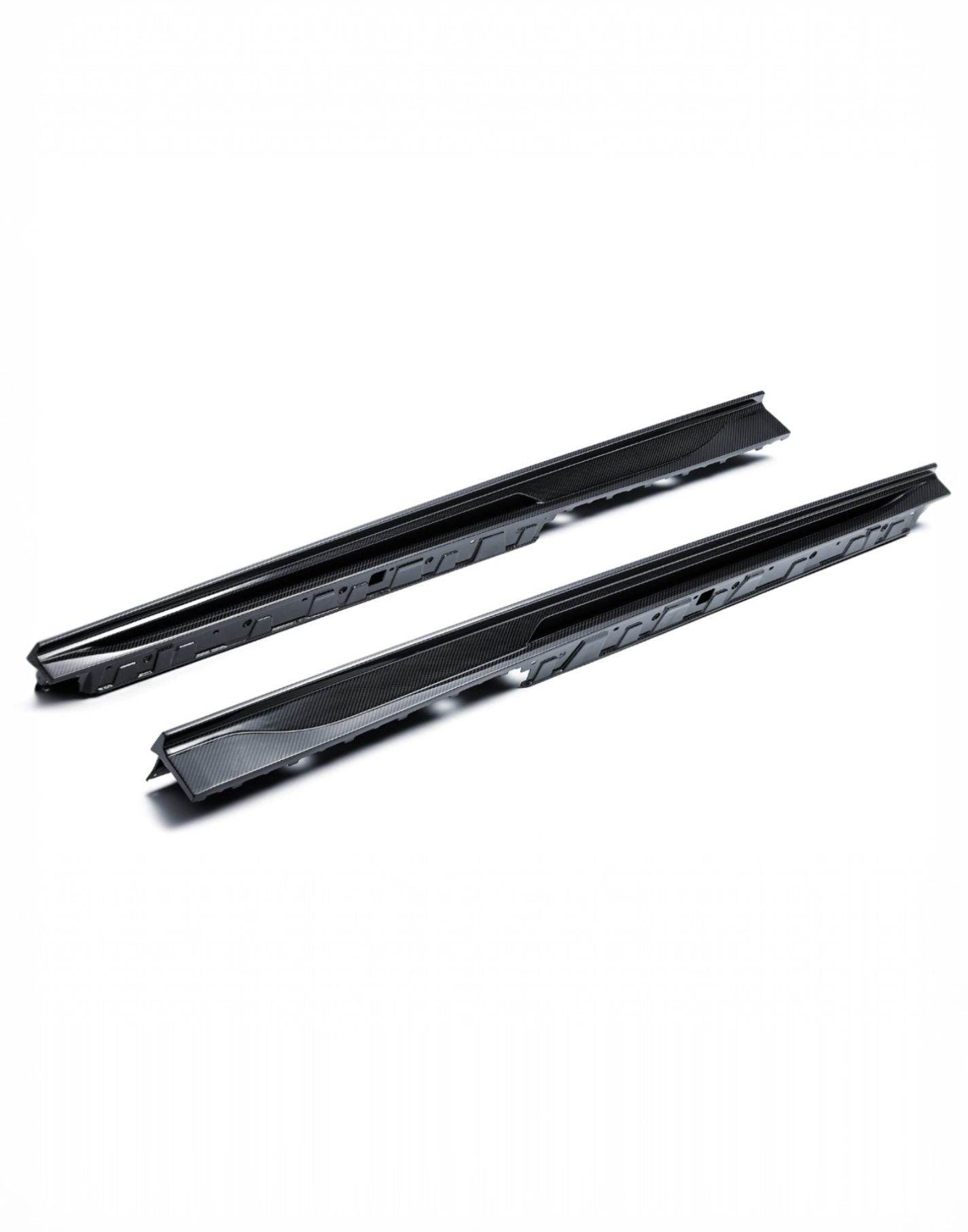 R8 GEN 2 GT SKIRTS - AUDI R8 FULL REPLACEMENT 1 PIECE SKIRT/SILLS GT STYLE 2016-2023