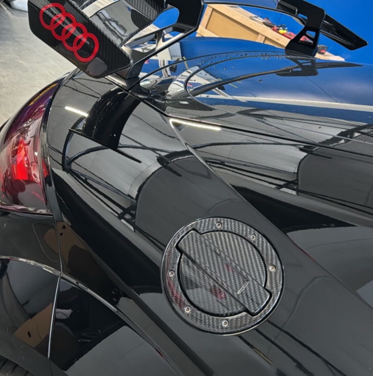 Audi TT 8S CARBON FIBRE Fuel Cap Automotive Passion